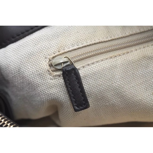 Authentic Gucci Tote (with keychain, pictured). - Picture 11 of 14